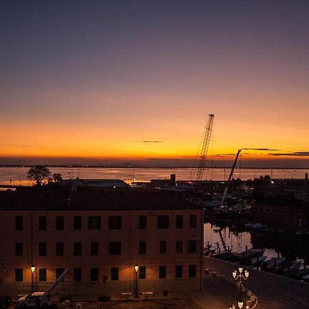 Apartmán Mansarda Settimo Cielo Chioggia Exteriér fotografie